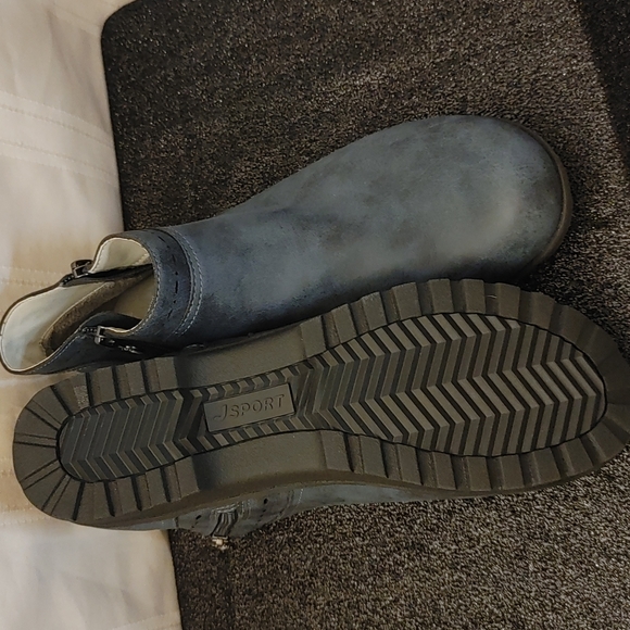 JSport Ankle Boots - Picture 5 of 5